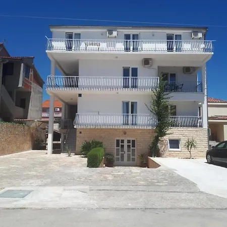 Slavica * Biograd Na Moru